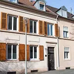 Magic Forest - Peaceful, Comfortable & Bright Apartment